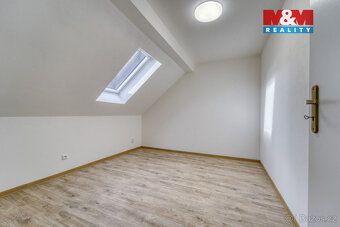 Hledáte své nové bydlení? Nabízíme ke koupi rodinný dům o už