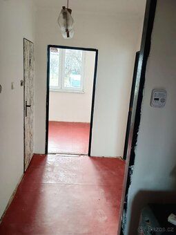 Nabízíme bytovou jednotku 3+1 o velikosti 64 m2ve zvýšeném p