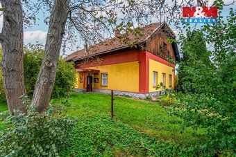 Building plot of 3,184 m² with an existing family house - Rokytno, investment opportunity We…