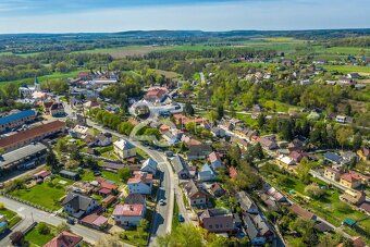 Nabízíme k prodeji nemovitost v malebné obci Klášter Hradišt