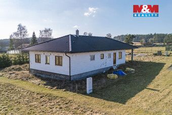 We offer for sale a family house under construction, situated in a quiet area