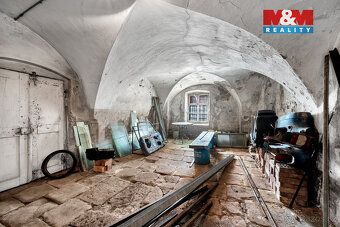 For sale spacious detached family house in Broumov.