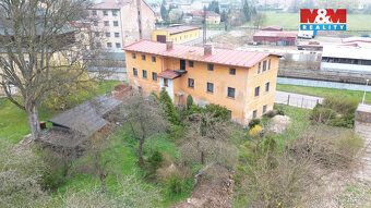 For sale spacious detached family house in Broumov.