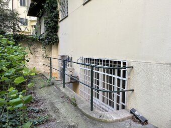 Nabízíme k pronájmu prostory k podnikání, plocha 139m2, ve s