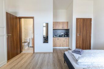 We offer for sale an investment property in Prague city center, next to metro station I.