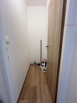 Nabízím k prodeji světlý a velmi příjemný byt o dispozici 1+