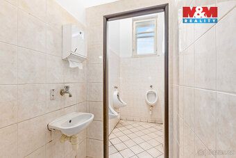 Exkluzivní nabídka prodeje rodinného domu k bydlení i podnik
