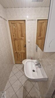 Prodej bytu 3+1 (64 m2) s balkonem v udržovaném stavu, v oso