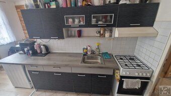 Prodej bytu 3+1 (64 m2) s balkonem v udržovaném stavu, v oso