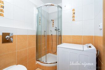 K dlouhodobému podnájmu Vám nabízíme světlý, útulný byt o di