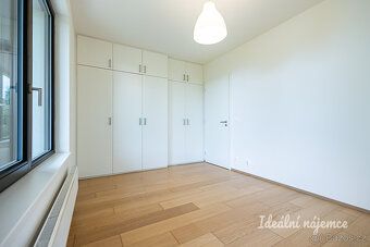 K dlouhodobému podnájmu nabízíme krásný byt o dispozici 3+kk