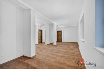 For Sale, apartments / 3 + kk, 89 m2, P. Bezruče 1268, 69142 Valtice, Bř