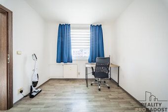 Exkluzivně nabízím k prodeji moc pěkný, nízkonákladový byt o