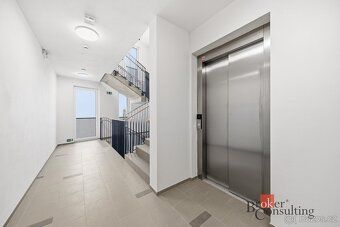 Podnájem, byty/2+kk, 53 m2, Nová Tesla 582, 53003 Pardubice,