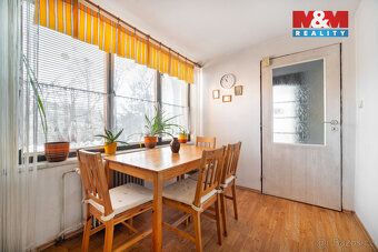 Nabízíme k prodeji rodinný dům o dispozici 3+1 s užitnou plo