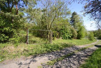 Ve výhradním zastoupení nabízíme k prodeji zahradu o CP 705m