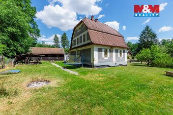 We offer for sale a detached family house in a quiet part of Cheb