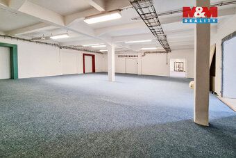 We offer non-residential premises of size 370 m² for rent in a former production plant on the…