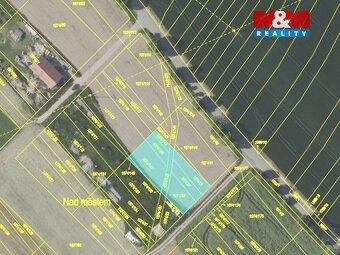 We offer for sale residential land with an area of 1021 m², located in a quiet part of the…