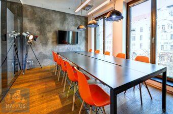 We offer modern furnished office spaces for rent in the heart of Prague's Wenceslas Square