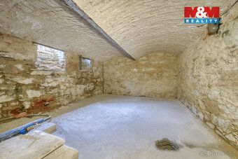 For sale unique offer of family house in Plasy with project