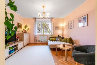 We offer for sale a carefully maintained house in the desirable location of P