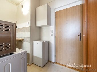 We offer for long-term sublet an apartment of layout 1+1 in a quiet location Prague - Vinohrady.