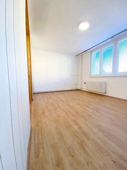 Pronajmu byt 2+1 (45m2) Byt je v přízemí ve městě Meziboří (