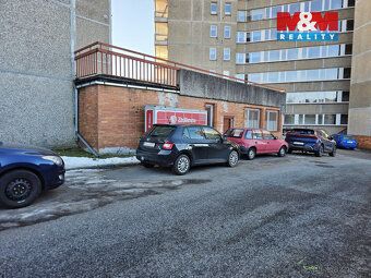 Nabízíme k prodeji cihlový komerční objekt o celkové užitné 
