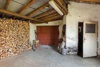 Exkluzivně nabízíme k prodeji rodinný dům v obci Semanín, v 
