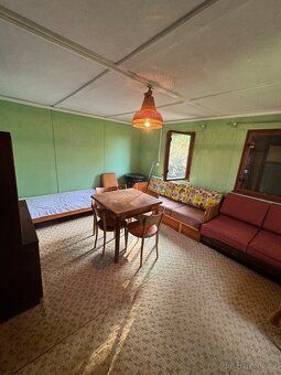 Sell smaller cottage in nice and quiet surroundings surrounded by trees and nature.