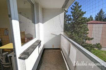 K dlouhodobému podnájmu nabízíme byt o dispozici 2+1 v oblíb