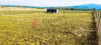 Looking for a quiet place to build your dream home? In