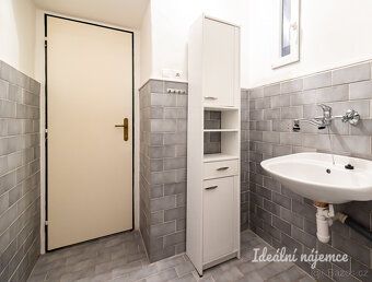 K dlouhodobému podnájmu nabízíme krásný byt o dispozici 2+kk