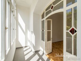 K dlouhodobému podnájmu nabízíme byt o dispozici 3+1 v klidn