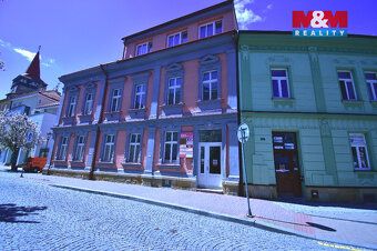 Nabízíme k dlouhodobému pronájmu kancelář o velikosti 16 m²,