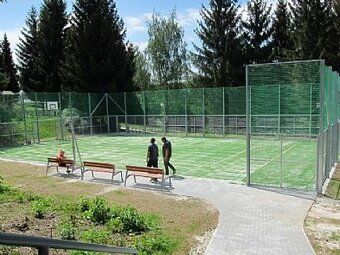 Dám vyzdívaný byt 2+1, třetí patro ze čtyř, výtah, 57m2 ploc