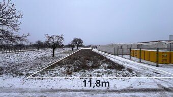 Building plot of 1493 m² – Tvrdonice | garden, quiet, great accessibility (D2 - 10 minutes away)