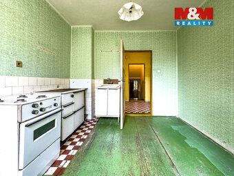 Nabízíme k prodeji dům nacházející se v klidné ulici, v žáda