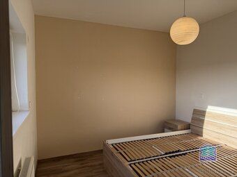 Ev.č. H54/26 Nabízíme Vám k pronájmu byt o dispozici 2+1 o v
