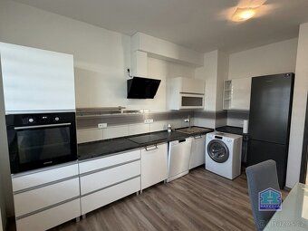 Ev.č. H54/26 Nabízíme Vám k pronájmu byt o dispozici 2+1 o v