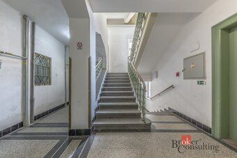 Prodej podkrovního mezonetového bytu 3kk (110m2) s velkou te