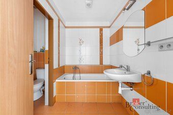 Prodej, domy/rodinný, 244 m2, Krčín 180, 54901 Nové Město na