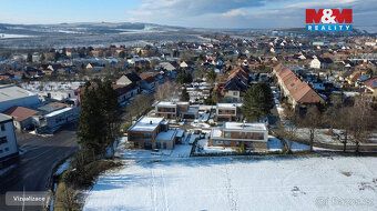 Nabízíme k prodeji pozemek o výměře 2 621 m², situovaný na z