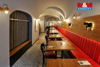 Nabízíme k prodeji exkluzivní budovu v centru Olomouce, na v