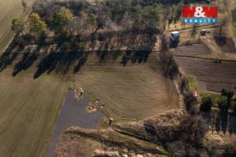 For sale land plot of 1187 m² (of which arable land 909 m²) in a quiet part of Líšt'any…