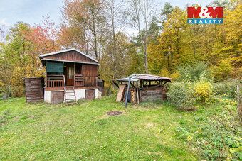 We offer for sale a detached cottage in picturesque and quiet surroundings