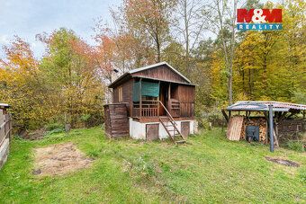We offer for sale a detached cottage in picturesque and quiet surroundings