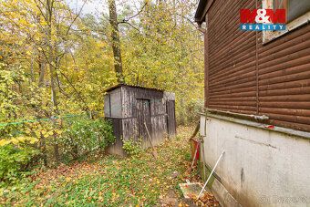 We offer for sale a detached cottage in picturesque and quiet surroundings