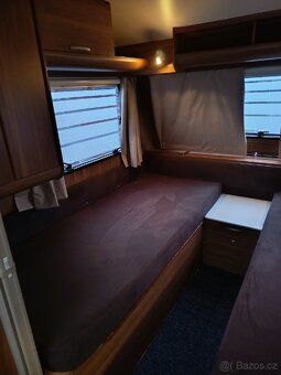 Nabízím k zapůjčení komfortní čistý karavan Adria pro 4-5 os